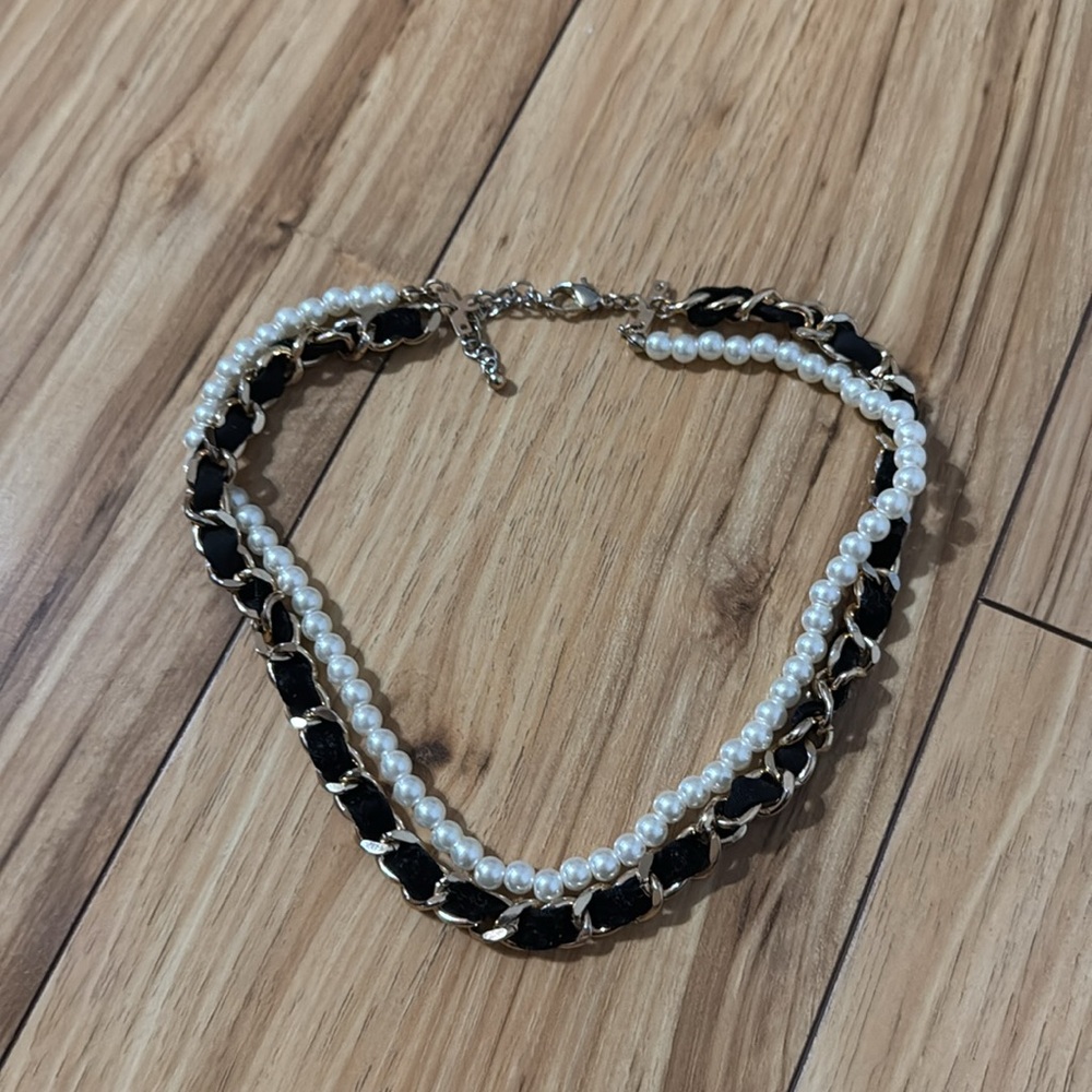 Necklace - Picture 2 of 2